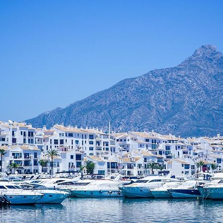 Apt Marbella l Exteriör bild